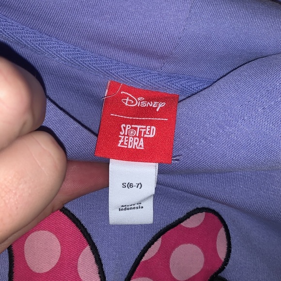 Disney/ Spotted Zebra Minnie Mouse Purple All Smiles Youth Small Hoodie NWT - Picture 2 of 5
